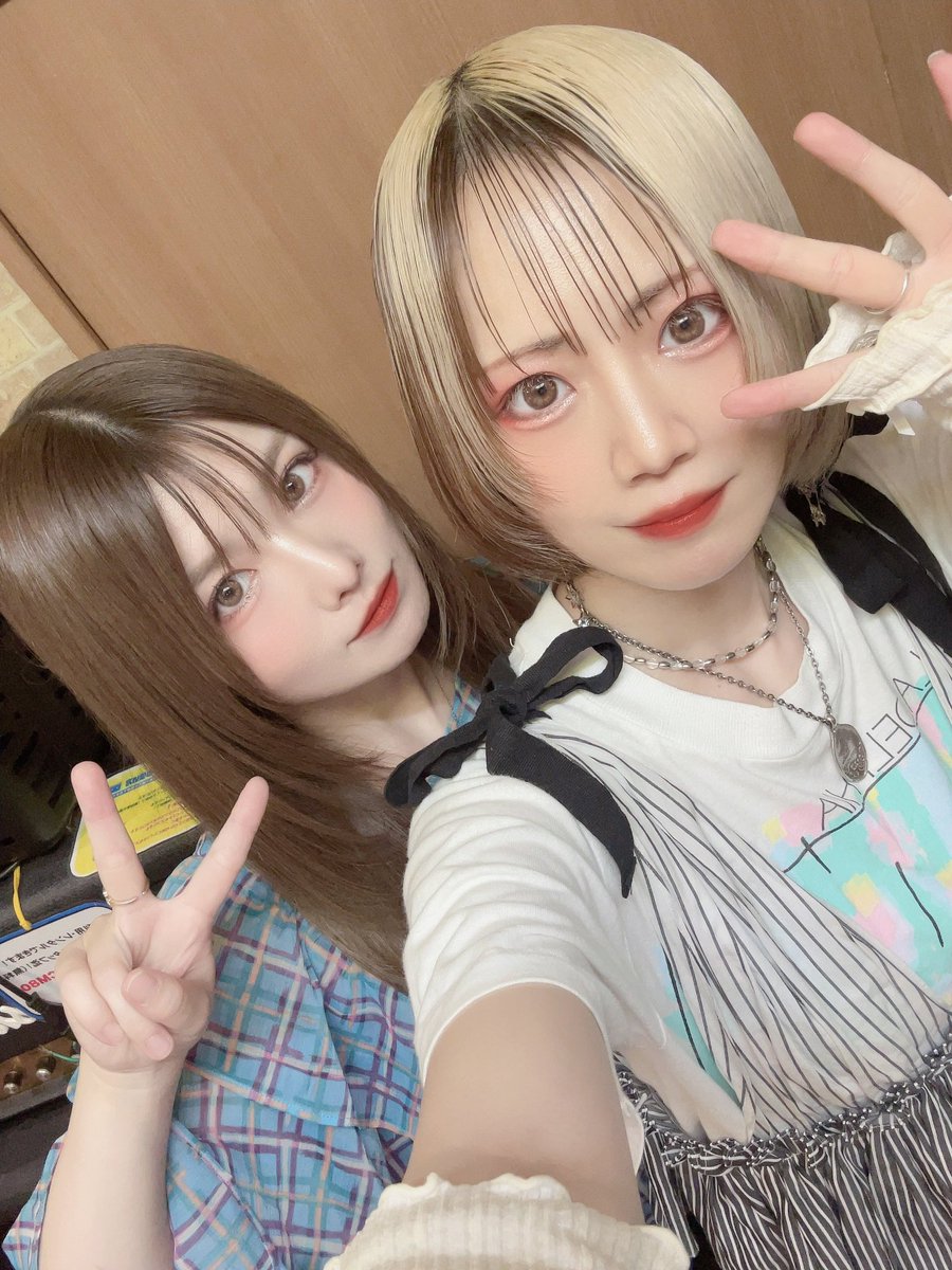 久しぶりの2人なら👭vol.20
ありがとうございました〜🥰🥰
みんなとお話できたし
始終テンション高い
おばるもおもろかったし
演奏もできたし、しあわせやったな〜！
観に来てくれたみんな、
リクエストくれたみんなありがとう🥰
改めて7月もよろしくねー！！🔥
