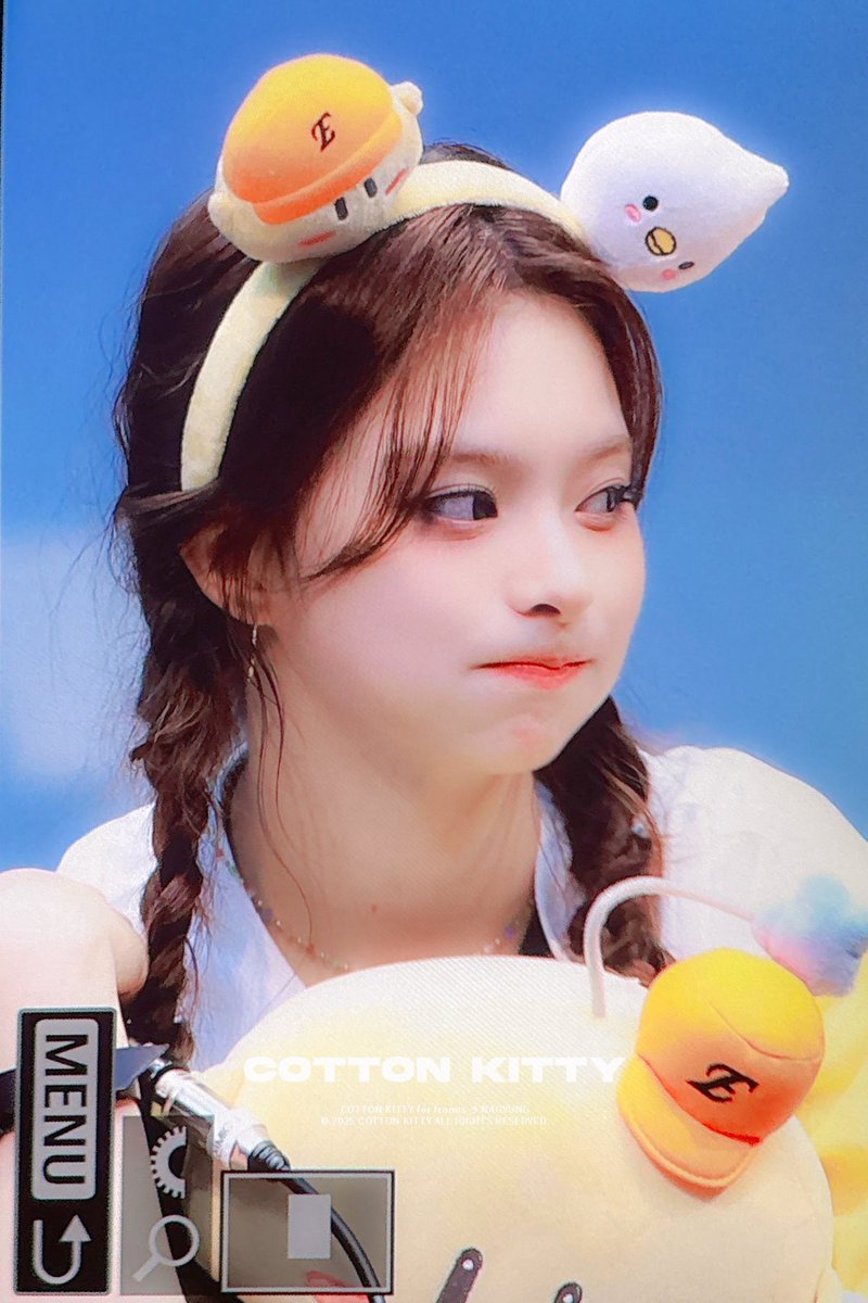 250703

헐 오늘 진짜 아기 …. 

#프로미스나인 #fromis_9 #이나경 #LeeNaGyung