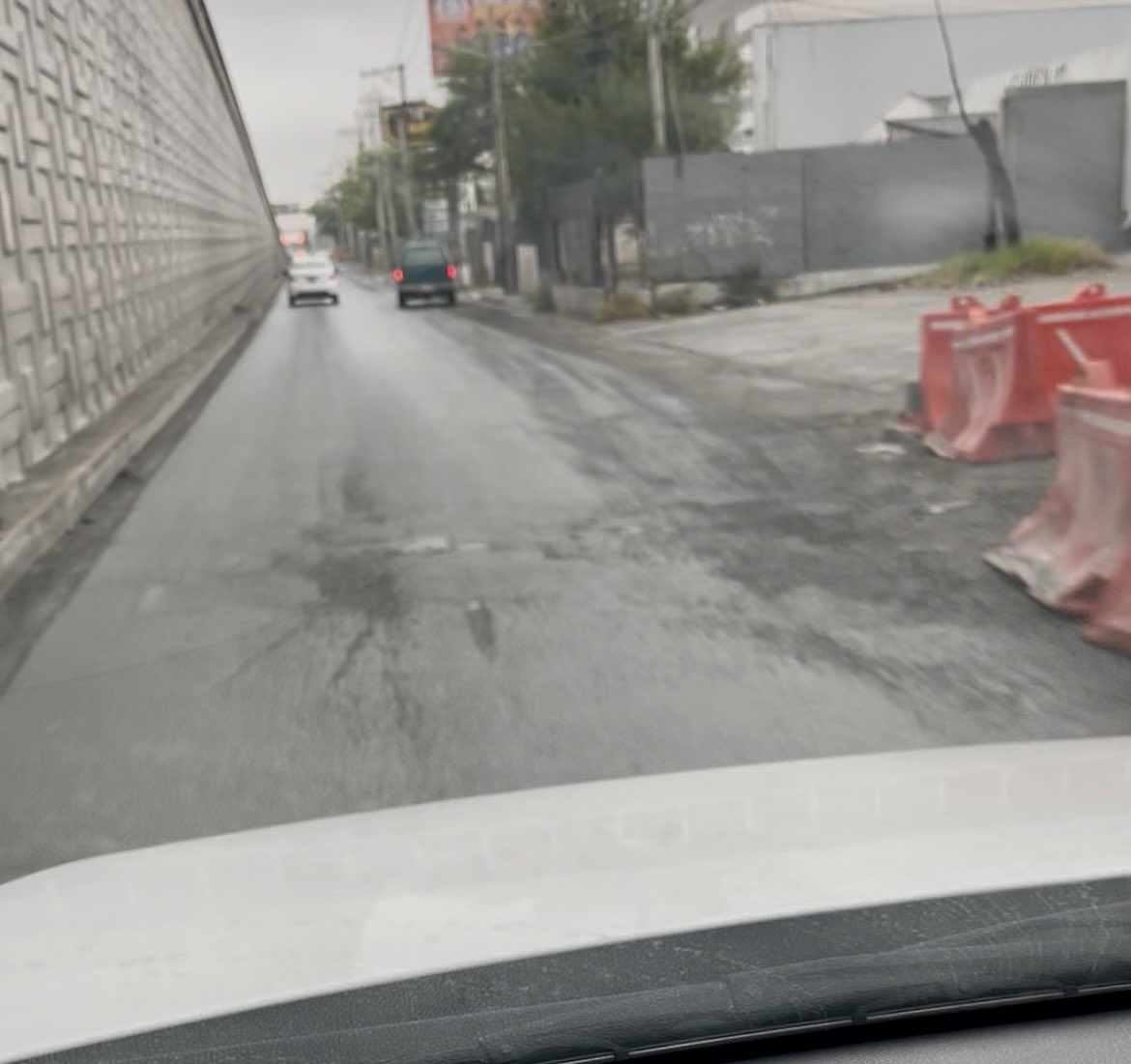 NanBury's tweet photo. @daniel_carrillo @GobSanNicolas Gracias, hoy pasé de nuevo por ahí y ya estaba tapado. Gracias por atender el reporte. https://t.co/Eytl2x9vaW