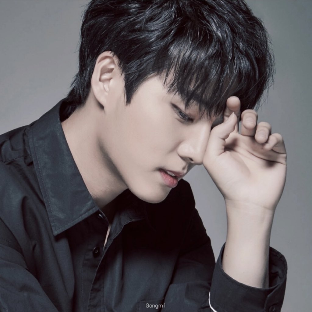 1eavesummer's tweet photo. 파도는 당신의 맥박을 닮았고 https://t.co/QMNIiJpC6T