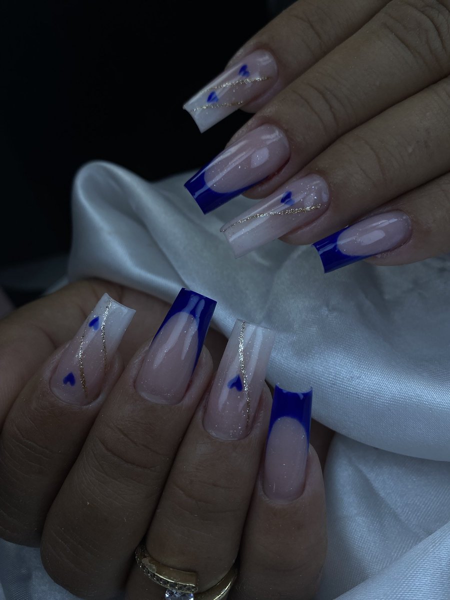 Lulopes1822's tweet photo. Esse azul caneta é tudo! 💙✨🥰

Rt pra ajudar no trabalho da amg. 🥰 https://t.co/0wJ6hoohS2
