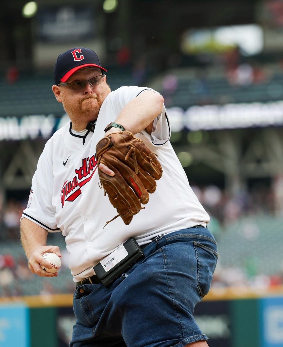 OhioTate's tweet photo. and now the Guardians starting pitcher for today’s game, Luis Ortiz, has been placed on "non-disciplinary paid leave" because of an MLB investigation….

Screw it, we’ve lost 6 in a row. Your Cleveland pitching staff tonight: https://t.co/YNp1Za7fyP