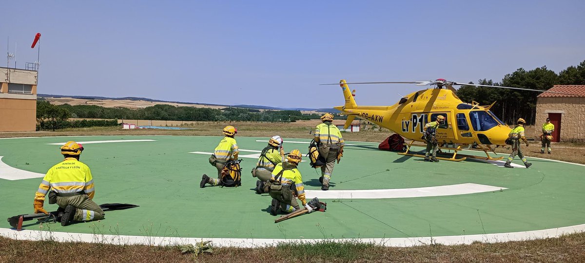 Hoy hemos realizado una jornada para técnicos y #AAMM del operativo #INFOCAL organizada en #Villaeles para revisión de procedimientos de comunicación, embarque y desembarque con la colaboración de la #ELIF P1