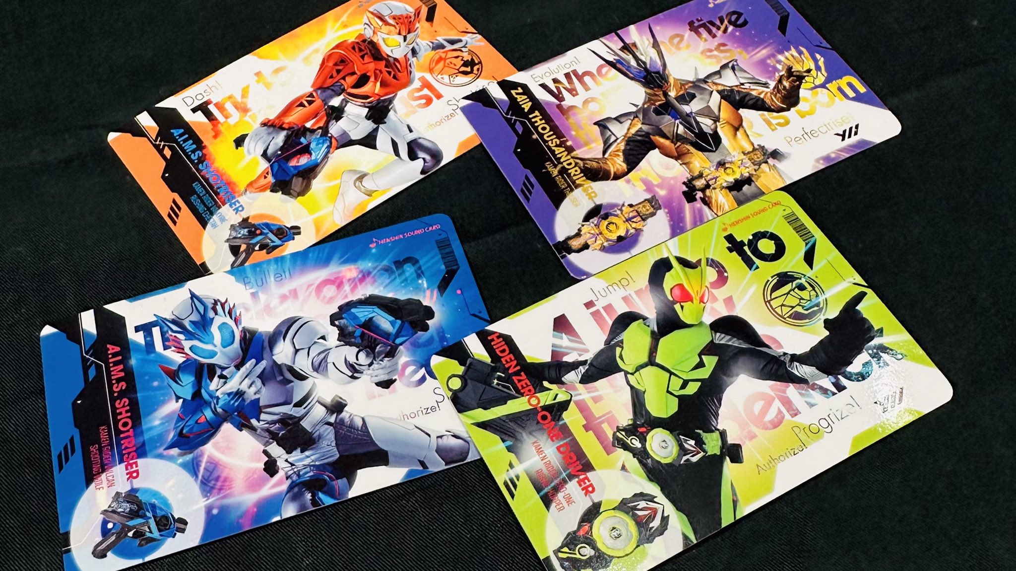 【てつくん】HENSHIN SOUND CARD12枚セット 仮面ライダーストア on X: 