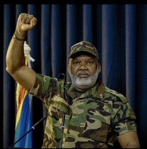 RDC – Double jeu de Kinshasa: Un QG militaire installé à Bujumbura pour coordonner des attaques contre Goma, Bukavu et nos zones libérées. Pendant qu’ils négocient le jour, ils bombardent la nuit. AFC/M23 dénonce cette hypocrisie. La paix en paroles, la guerre en actes.
