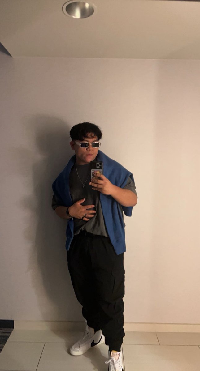 Kuya tweet media