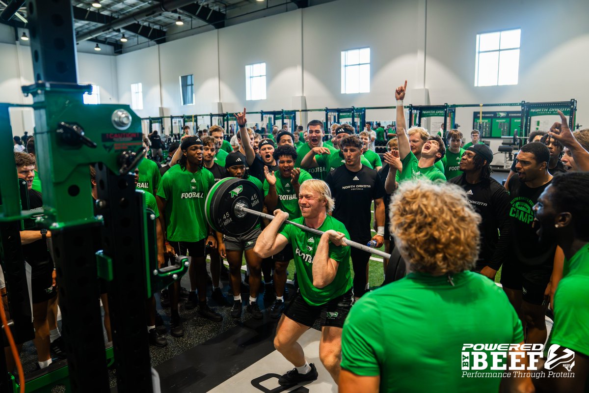 North Dakota Football tweet media