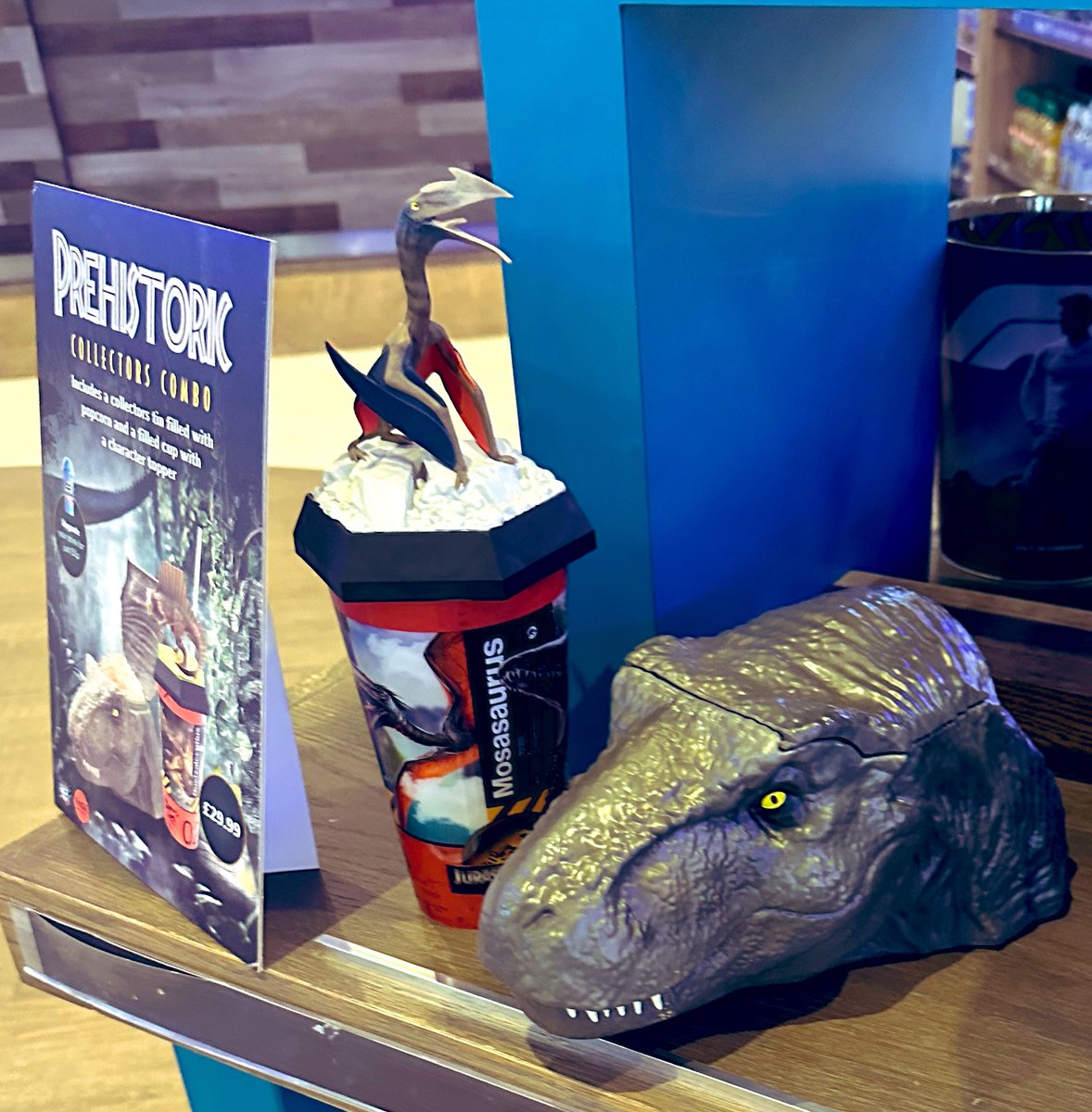 Edsthemeparks's tweet image. Now available at @ODEONCinemas @JurassicWorld Jurassic World Rebirth Popcorn Bucket and Cup #popcorn #odeon