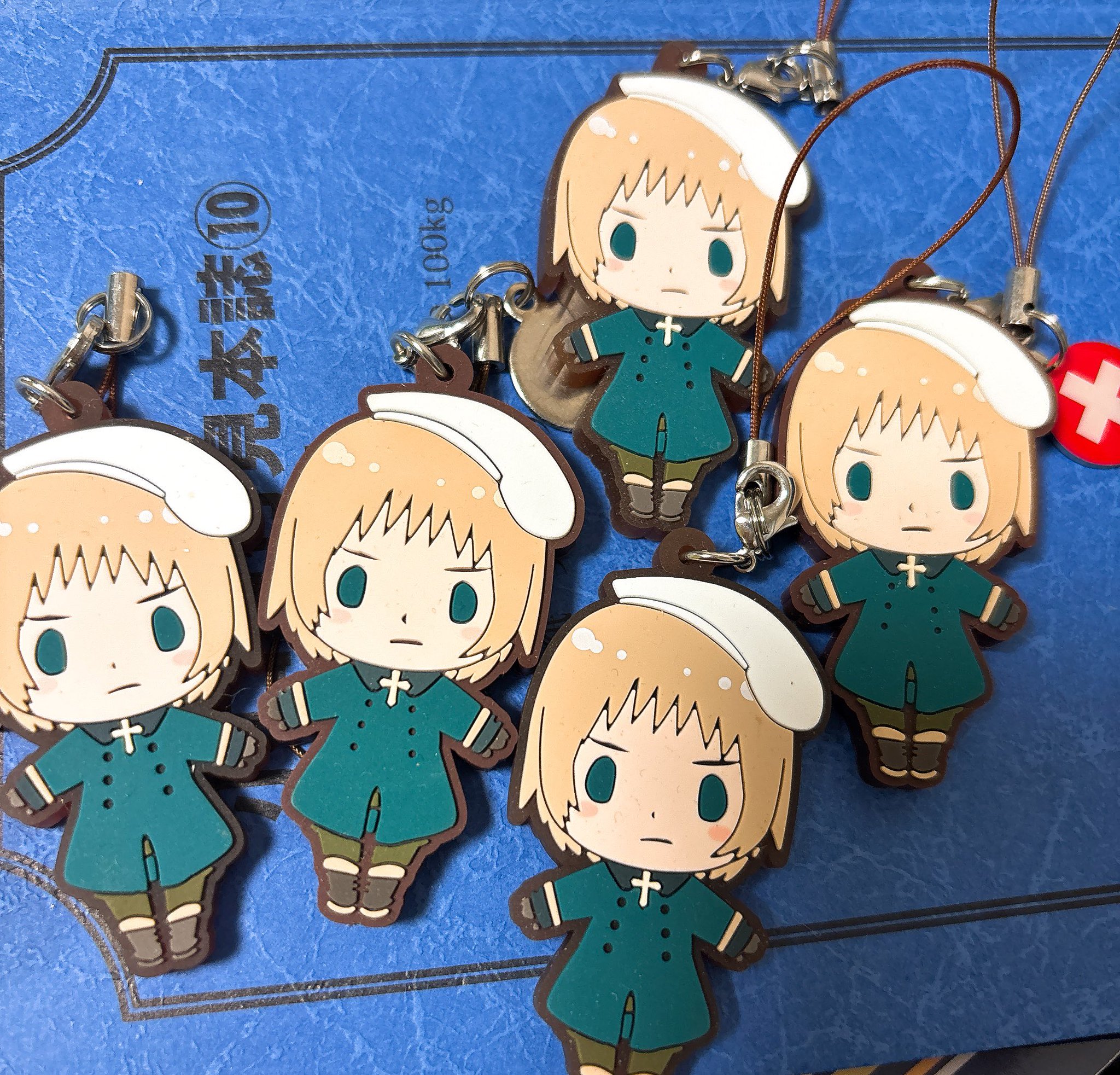 【匿名配送】レア☆でるぞ！そらまめストラップ3個& 恋愛運アップのピンク豆！2個 匿名配送】レア☆でるぞ！そらまめストラップ3個& 恋愛運アップ
