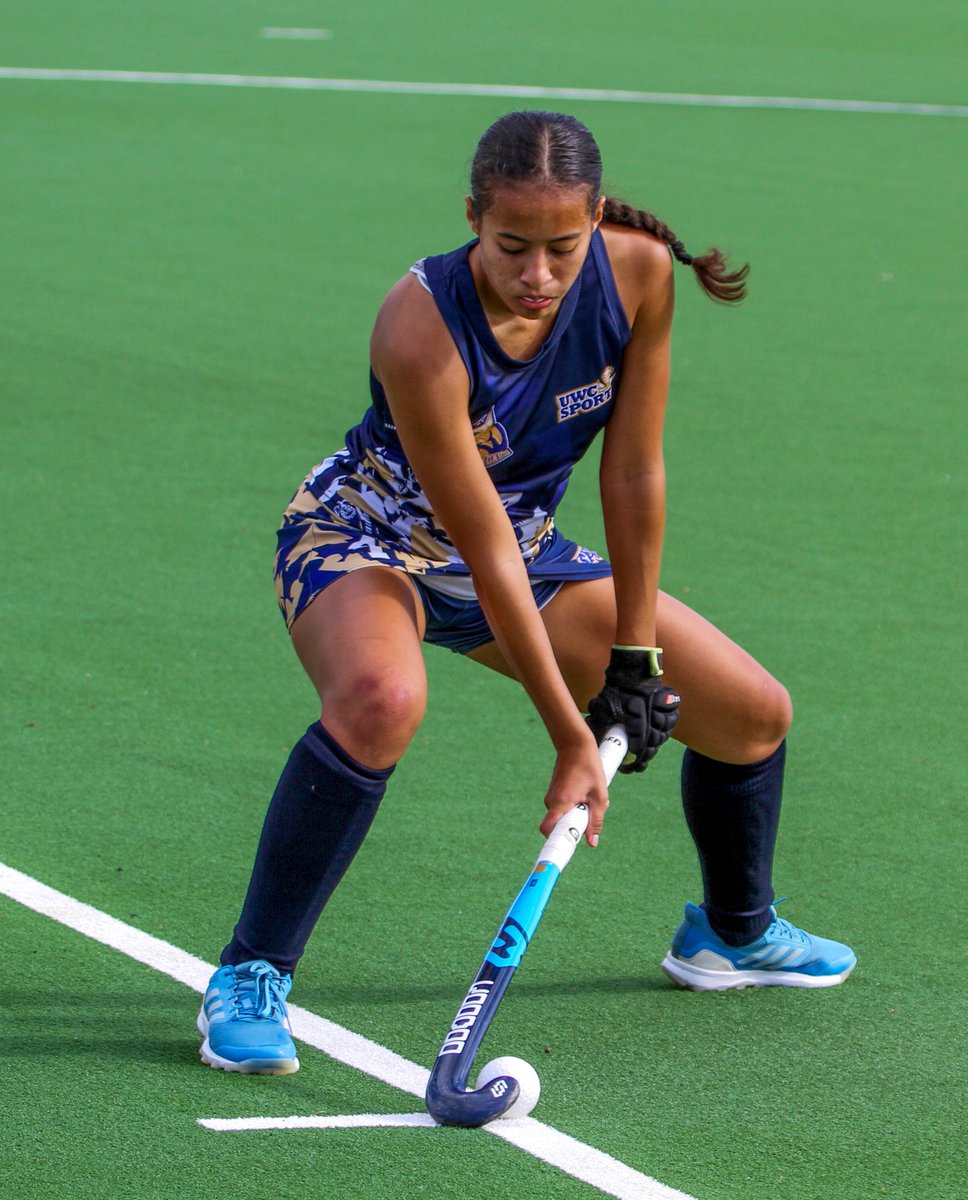 DAY 4 it’s semi-final time in Stellenbosch!🏑

Despite the rain, the action is heating up on the turf as teams battle for a spot in tomorrow’s finals!
— and if you can’t make it in person, catch every slick play live on the SuperSport Schools App!

#USSAHockeyChamps