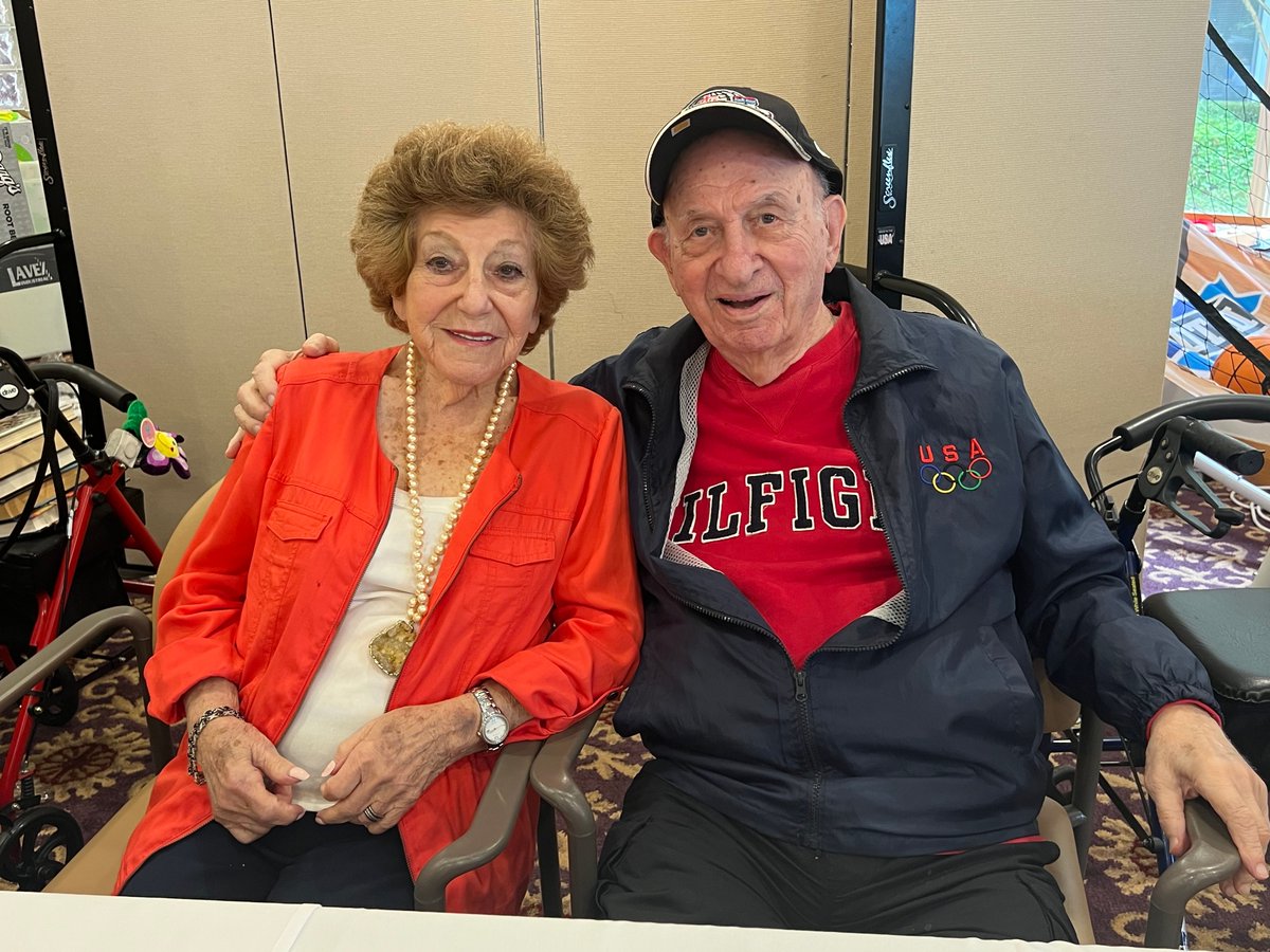 What an unforgettable time we had at our Stars and Stripes Social at #Gurwin Jewish - Fay J. Lindner Residences proudly hosted by the Gurwin Jewish Healthcare Foundation! 

#4thOfJuly #Commack #AssistedLiving #MemoryCare #SeniorCare #RedWhiteAndBlue #SeniorLivingCelebration