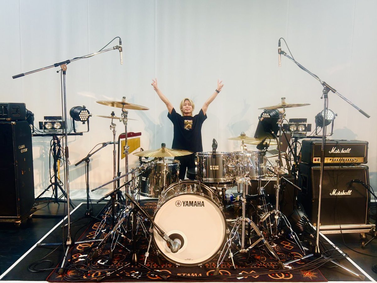 そして7/1は、新しく手に入れたドラムセットの初お披露目でした！✨

名器と名高い、1970年代のYAMAHA YD9000Aのセット！🥁
こちらは僕の師匠である青山英樹さん<a href="/aoyama_hideki/">青山英樹</a>から譲っていただいた大切なものです。
今後このセットの出番が増えることが師匠への恩返しでもあります。より一層精進！🔥