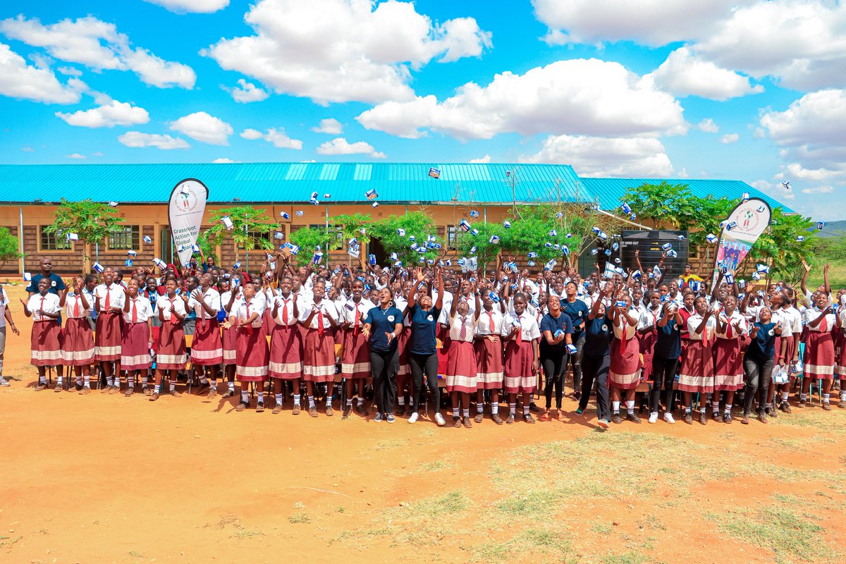 YAD_SAMBURU's tweet photo. YAD_SAMBURU ORGANIZATION  conducting a mentorship program on topics of Drugs abuse, FGM,GBV and mental awareness  in schools. @SamburuWtrust ,@SamburuGirlsFDN , @PacidaKenya ,@unwomenkenya ,@lolojuberna https://t.co/PJZytJHeOV