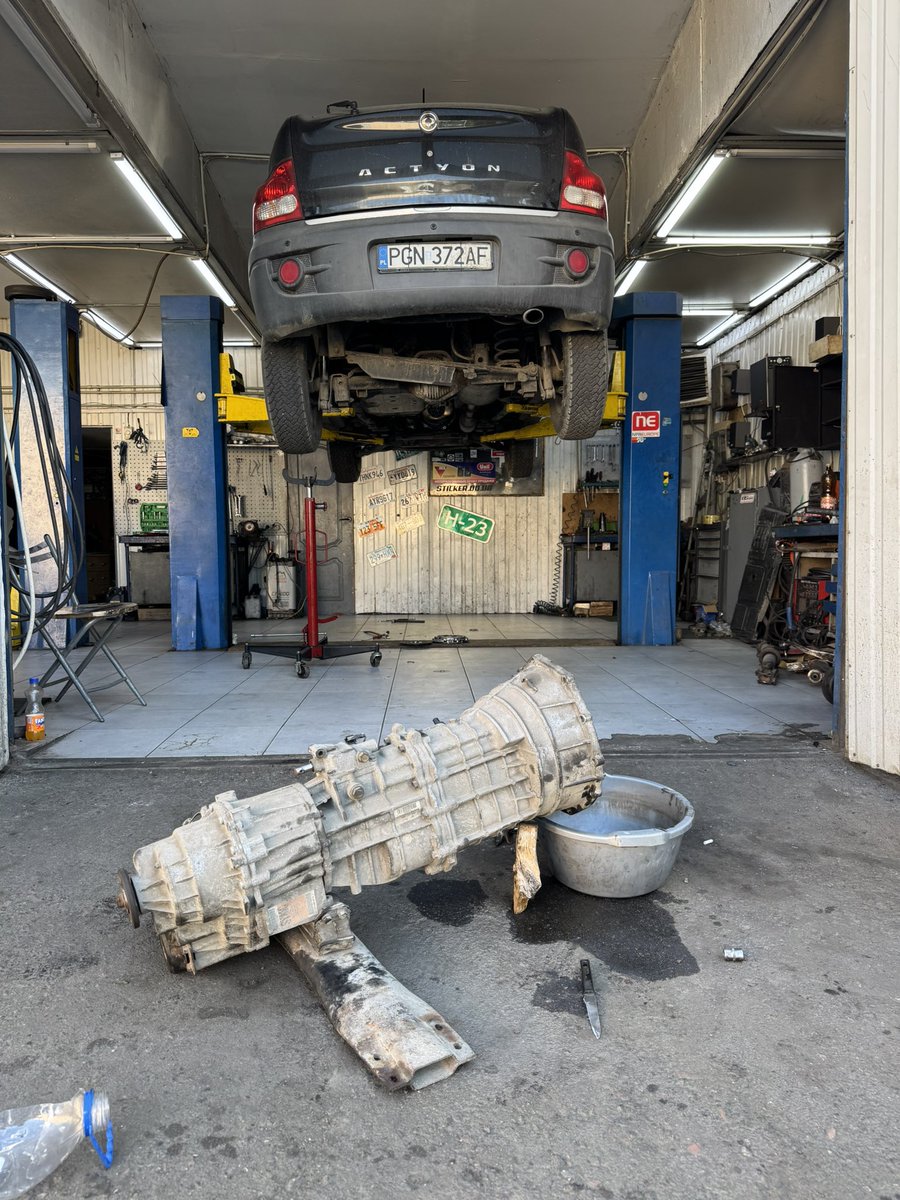 Два питання:

1) футболку берем тут x.com/club_rishal?s=…

2) тачку громади треба ремонтувати 

Ping <a href="/poltava_x/">Пан Полтава</a>