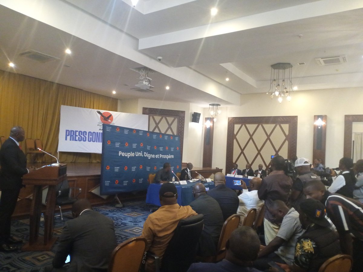 #RDC – Crime de guerre : Des drones kamikazes livrés aux Wazalendos pour cibler les civils de l'expression Kinyarwanda, comme confirmé par Foka Mike. Bombarder femmes &amp; enfants, est-ce "rétablir l'autorité de l'État" ? Hypocrisie meurtrière. AFC/M23 dénonce.