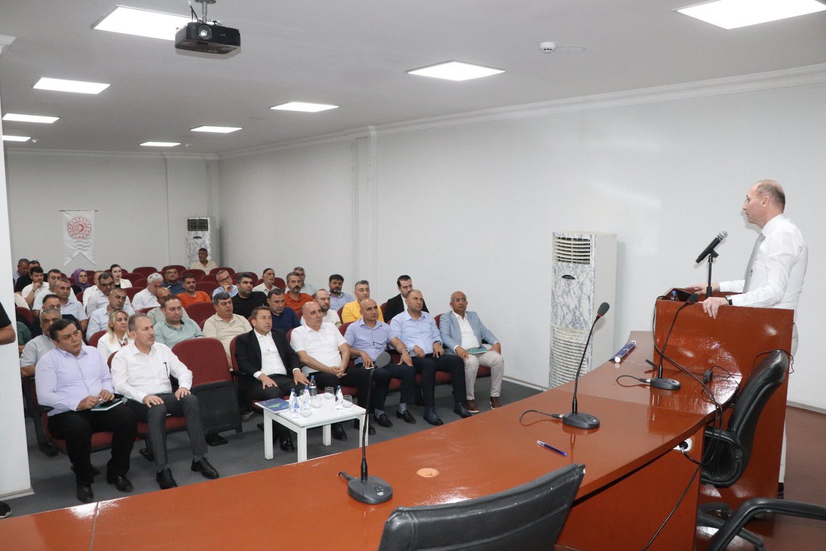tcdicleka's tweet photo. SİİRT'TE "YENİ YATIRIM TEŞVİK SİSTEMİ" TANITIM TOPLANTISI
Ajansımız ile Siirt Ticaret ve Sanayi Odası işbirliğiyle Siirt'te "Yeni Yatırım Teşvik Sistemi" tanıtım toplantısı gerçekleştirildi.

@TCSanayi 
@KalkinmaAjansGM https://t.co/kohTyOQAlM