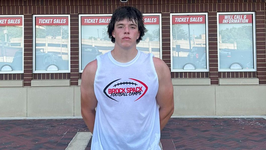 Six Star Football | PLUS+ (@sixstarfootball) on Twitter photo EVENT COVERAGE | Several talented offensive prospects turn heads at Illinois State
🚀 Several raised their recruiting profiles with sharp showings
🔥 Full breakdown, scouting notes & more from The U 📖
STORY ▶️ sixstarfootball.com/article/event-…
<a href="/aidan_holle/">AidanHolle</a> <a href="/NickAngelini8/">Nick Angelini</a> <a href="/Gabe24kt/">Gabriel Ferrell</a> EVENT COVERAGE | Several talented offensive prospects turn heads at Illinois State
🚀 Several raised their recruiting profiles with sharp showings
🔥 Full breakdown, scouting notes & more from The U 📖
STORY ▶️ sixstarfootball.com/article/event-…
<a href="/aidan_holle/">AidanHolle</a> <a href="/NickAngelini8/">Nick Angelini</a> <a href="/Gabe24kt/">Gabriel Ferrell</a>