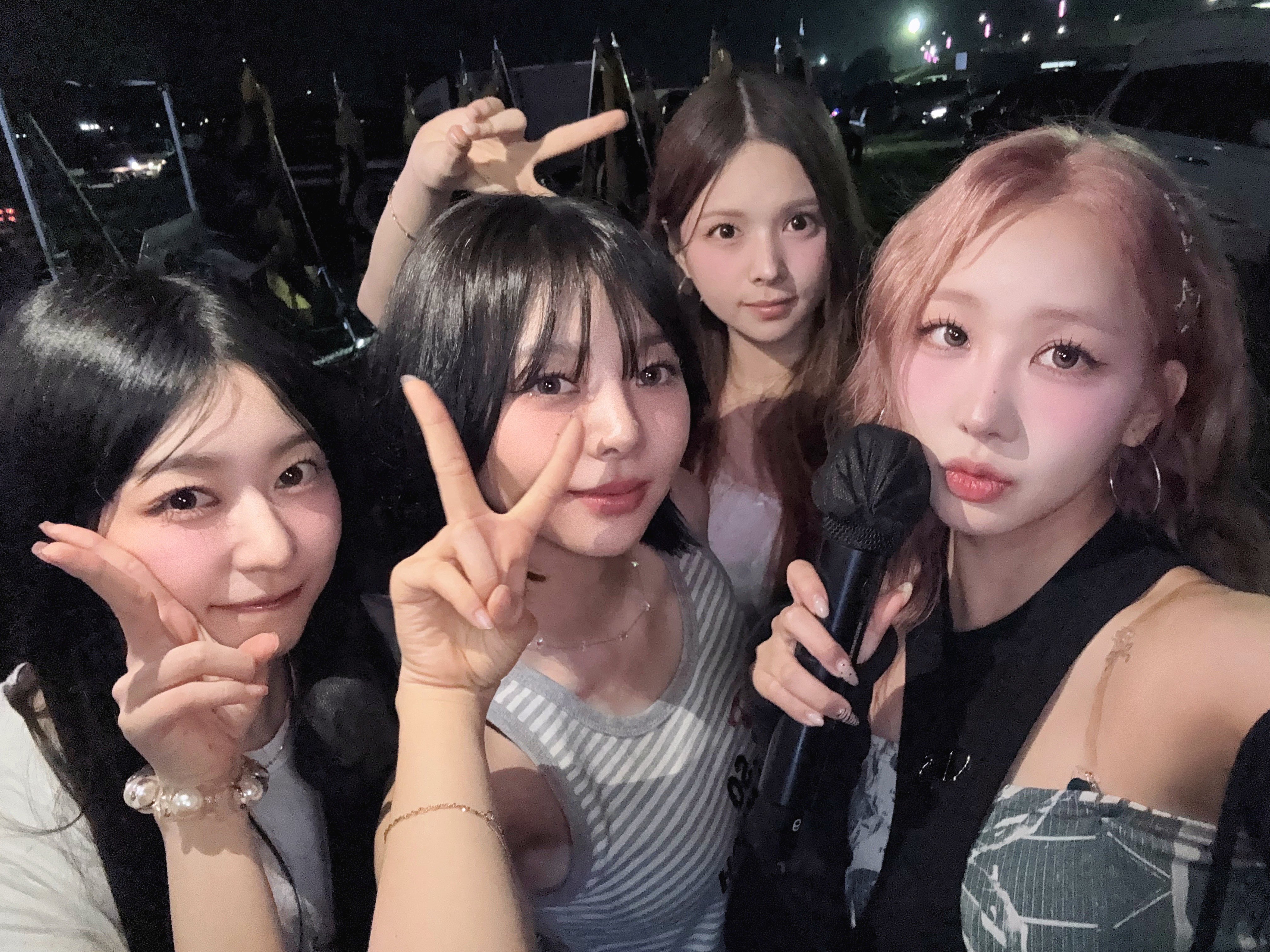 Gu8I7KrWsAADlzl?format=jpg&name=4096x4096