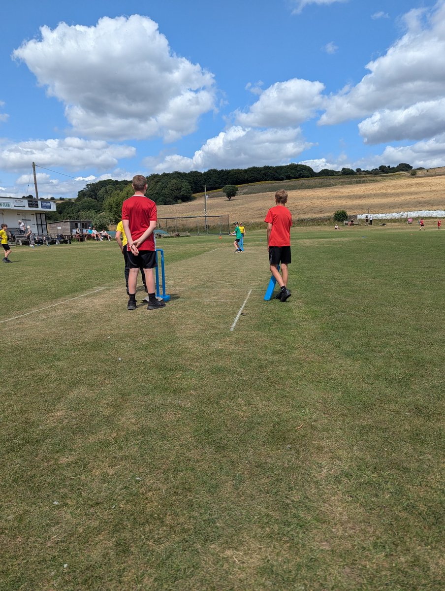 SENSATION LIVE ACTION from today's Y4, 5&amp;6 Cricket Competition.