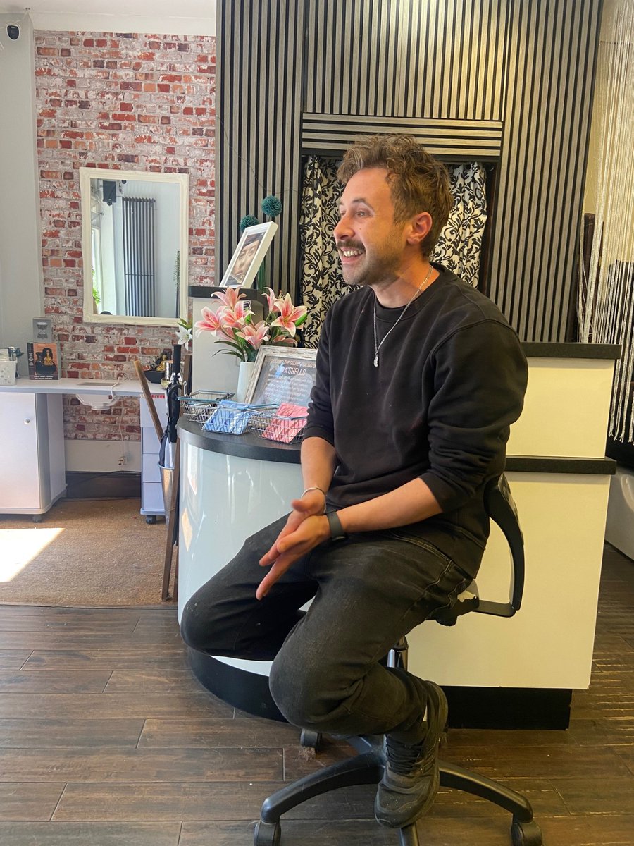 Chessbrookesc's tweet image. Brilliant visit to Evolve Salon in Watford today! ✂️

Our student got first-hand insights from a pro stylist - real talk on breaking into the industry and what it takes to succeed!💇‍♀️