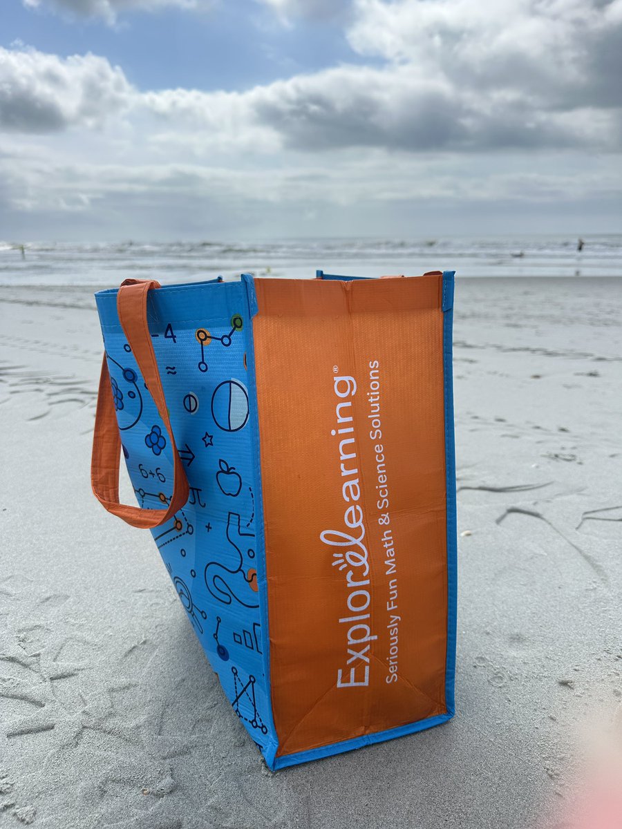 My post-ISTE beach bag for the weekend 😎<a href="/ExploreLearning/">ExploreLearning</a> #ISTELive25
