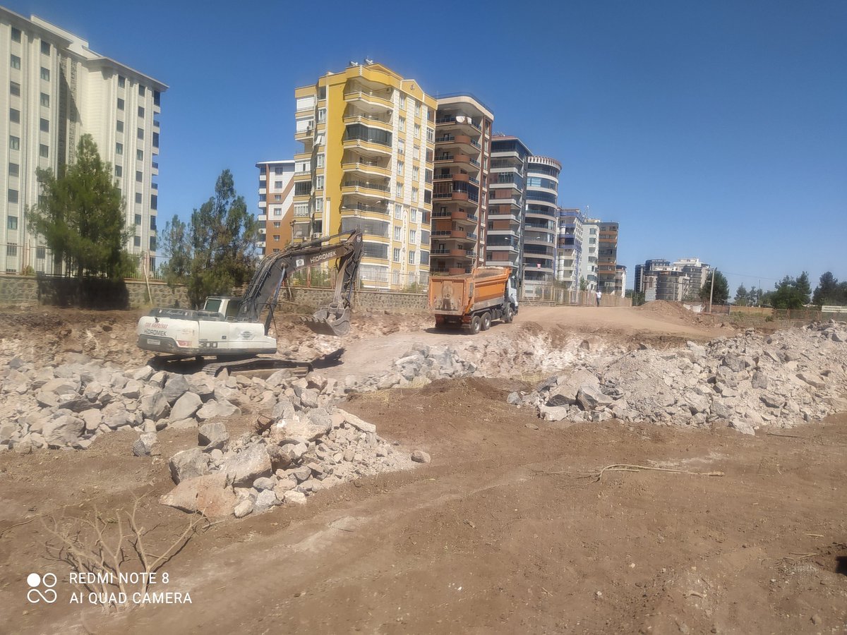 Şanlıurfa Karaköprü Hatice Kübra Kız Anadolu İHL (@haticekubrafen) on Twitter photo Eğitim yolculuğumuzda tek eksiğimiz yeni binalarımızdı... O da tamam.
Yeni eğitim binalarımızla daha modern, daha donanımlı ve daha güçlü bir eğitim ortamı sunacağız inşallah.
Eğitim kalitemiz daha da artacak, başarılarımız geleceğe taşınacak! <a href="/sanliurfammem63/">Şanlıurfa İl Milli Eğitim Müdürlüğü</a>
<a href="/meb_dinogretimi/">MEB Din Öğretimi Genel Müdürlüğü</a> Eğitim yolculuğumuzda tek eksiğimiz yeni binalarımızdı... O da tamam.
Yeni eğitim binalarımızla daha modern, daha donanımlı ve daha güçlü bir eğitim ortamı sunacağız inşallah.
Eğitim kalitemiz daha da artacak, başarılarımız geleceğe taşınacak! <a href="/sanliurfammem63/">Şanlıurfa İl Milli Eğitim Müdürlüğü</a>
<a href="/meb_dinogretimi/">MEB Din Öğretimi Genel Müdürlüğü</a>