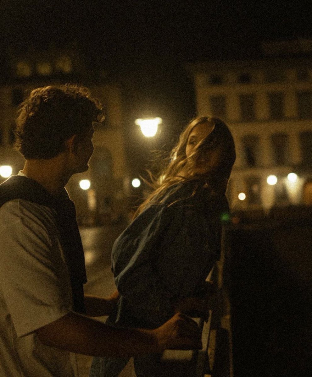 bir akşamüstü her şeyden bunaldığımda yanına gelebilseydim keşke.