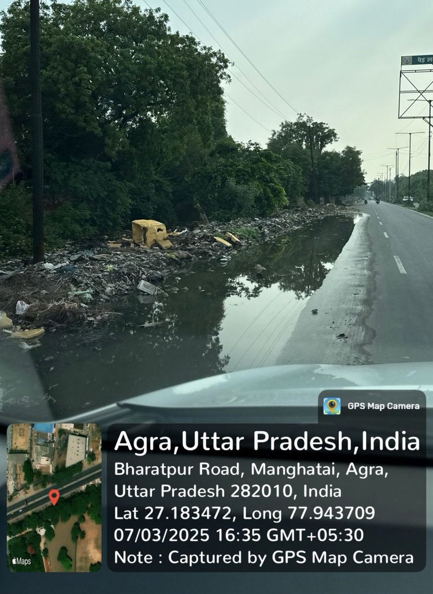 खुरपेंच (@khurpenchh) on Twitter photo आइए आप सबको देश की ताज नगरी और स्मार्ट सिटी आगरा का डिजिटल भ्रमण करवाते हैं ,
और वहां के अधिकारियों से इसको ठीक करके दिखाने की अपील करते है,
Mayor - <a href="/Hemlata4Agra/">Hemlata Diwakar Kushwah (मोदी का परिवार)</a>
<a href="/AgraNagarNigam/">Agra Nagar Nigam</a>
<a href="/CommissionerAgr/">Divisional Commissioner Agra</a>
<a href="/OfficeOfDMAgra/">District Magistrate Agra</a> आइए आप सबको देश की ताज नगरी और स्मार्ट सिटी आगरा का डिजिटल भ्रमण करवाते हैं ,
और वहां के अधिकारियों से इसको ठीक करके दिखाने की अपील करते है,
Mayor - <a href="/Hemlata4Agra/">Hemlata Diwakar Kushwah (मोदी का परिवार)</a>
<a href="/AgraNagarNigam/">Agra Nagar Nigam</a>
<a href="/CommissionerAgr/">Divisional Commissioner Agra</a>
<a href="/OfficeOfDMAgra/">District Magistrate Agra</a>