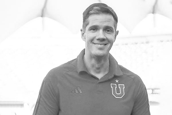 [AHORA] DESGARRADOR 💔

A sus 47 años, Michael Clark fue encontrado con vida.