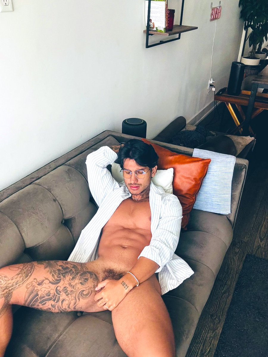 Suddenly books got more interesting 🥵😈