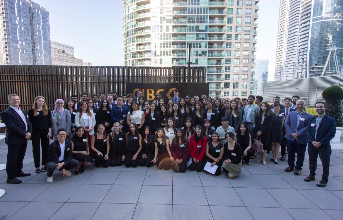 Ivey MSc Digital Management students teamed up with CIBC to tackle the future of banking through design thinking, research and real-world challenges. Take a look inside this year’s Ivey Digital Innovation Studio➡️ ivey.uwo.ca/news/news-ivey…