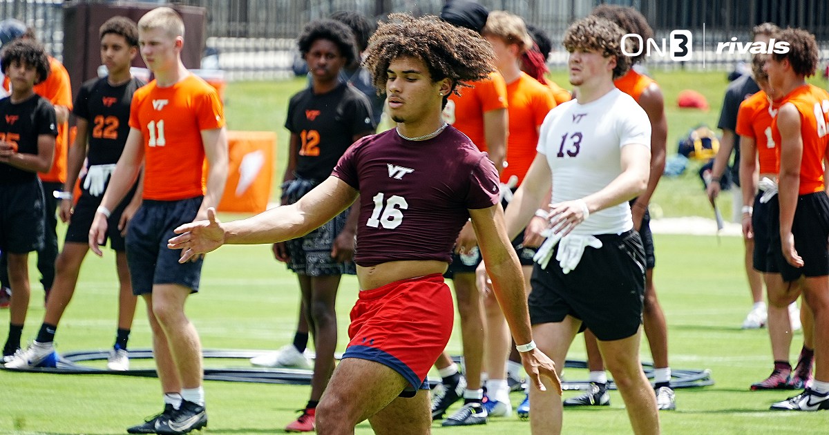 Grafton RB <a href="/MakaleBarnett11/">Makale Barnett</a> was a member of the Clippers State Champion (4x400) track team