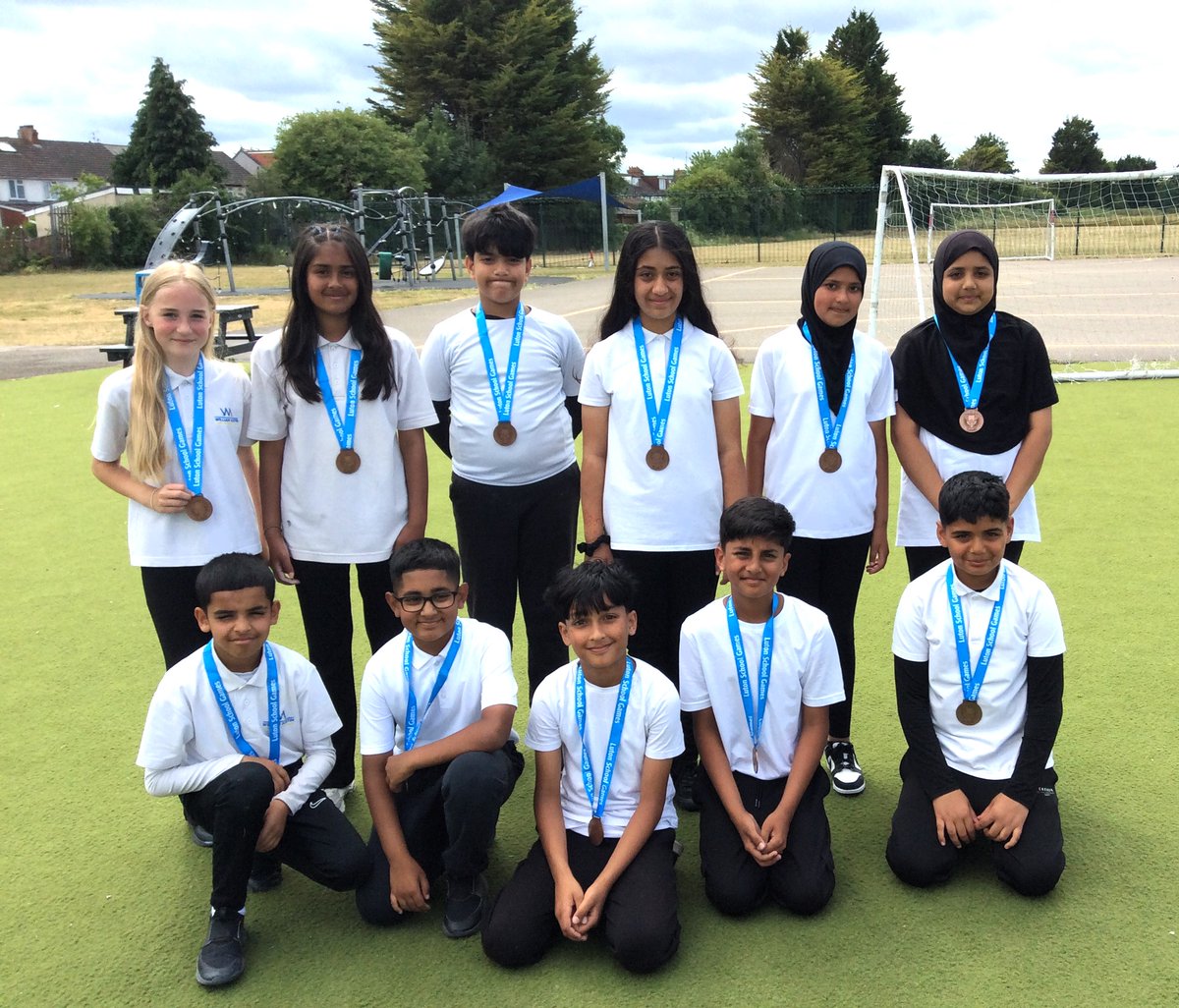 William Austin (@williamaustinjs) on Twitter photo On Tuesday 24th June, we hosted the Y5 & 6 Rounders tournament here at WAJ. We did really well and came 3rd in the overall tournament.
Well done to all involved!
<a href="/LutonSchGames/">Luton School Games</a> On Tuesday 24th June, we hosted the Y5 & 6 Rounders tournament here at WAJ. We did really well and came 3rd in the overall tournament.
Well done to all involved!
<a href="/LutonSchGames/">Luton School Games</a>