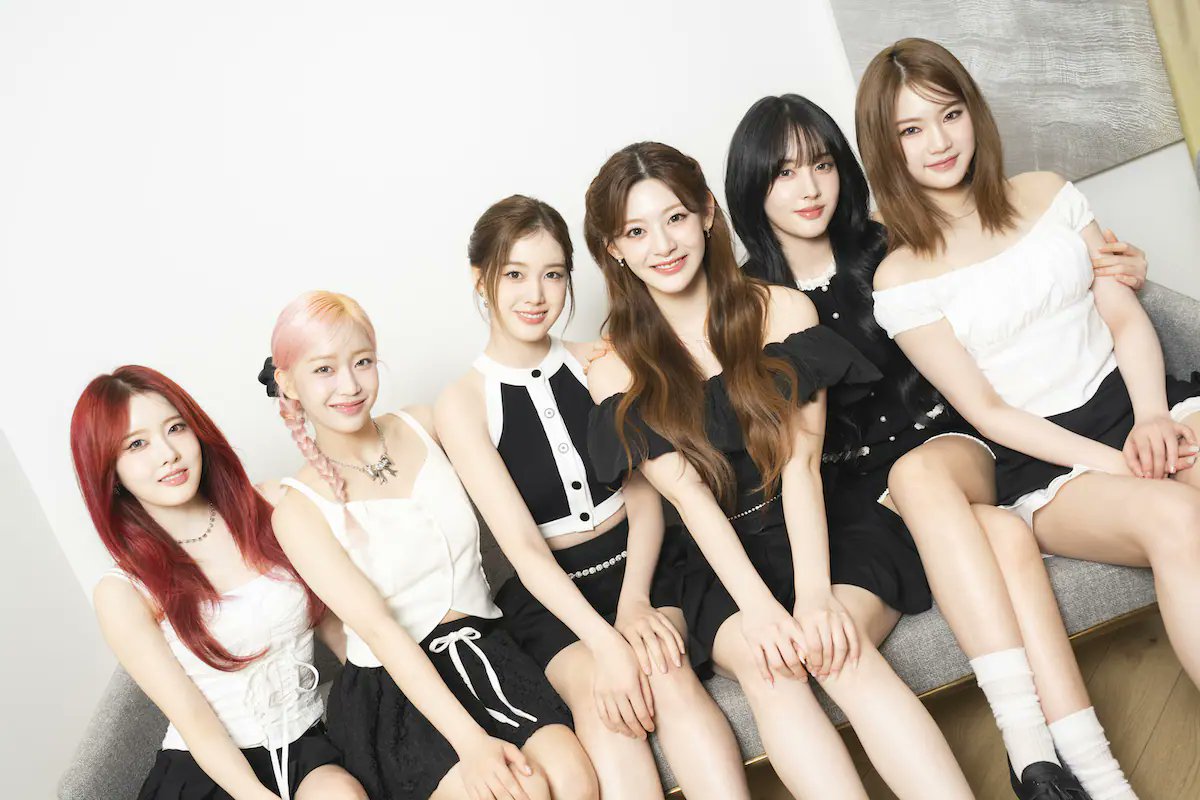 SWITHDAILY tweet media