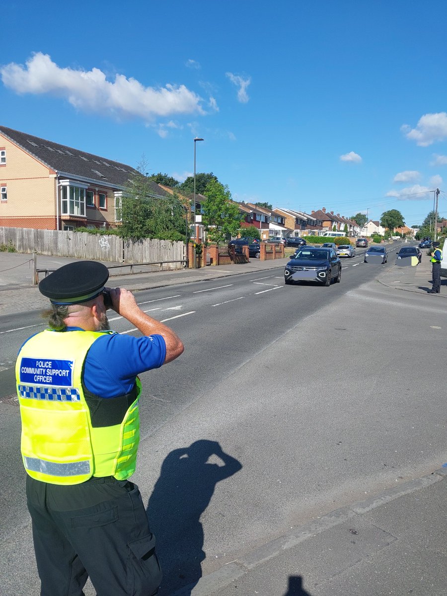 StechfordWMP's tweet image. #YOUSAYWEDO
Stechford NHT have conducted a speed enforcement operation today on FLAXLEY ROAD
9 drivers in total are being prosecuted for speeding offences
2 for not wearing a seatbelt
1 for having no MOT.
Illegal off road bike was also pursued and seized, driver prosecuted.