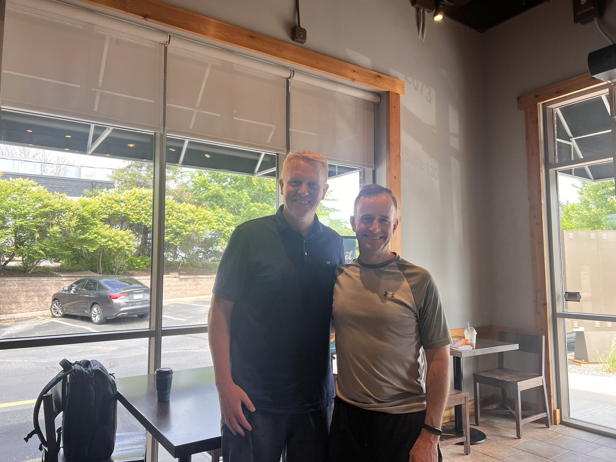 MyersVote's tweet image. Thank you Mayor of Long Lake Charlie Miner for taking the time to meet about the working together for the priorities of our communities and Minnesota. Service starts local and grows from there. #local #yourbackyard #listening #togetherwecan #community