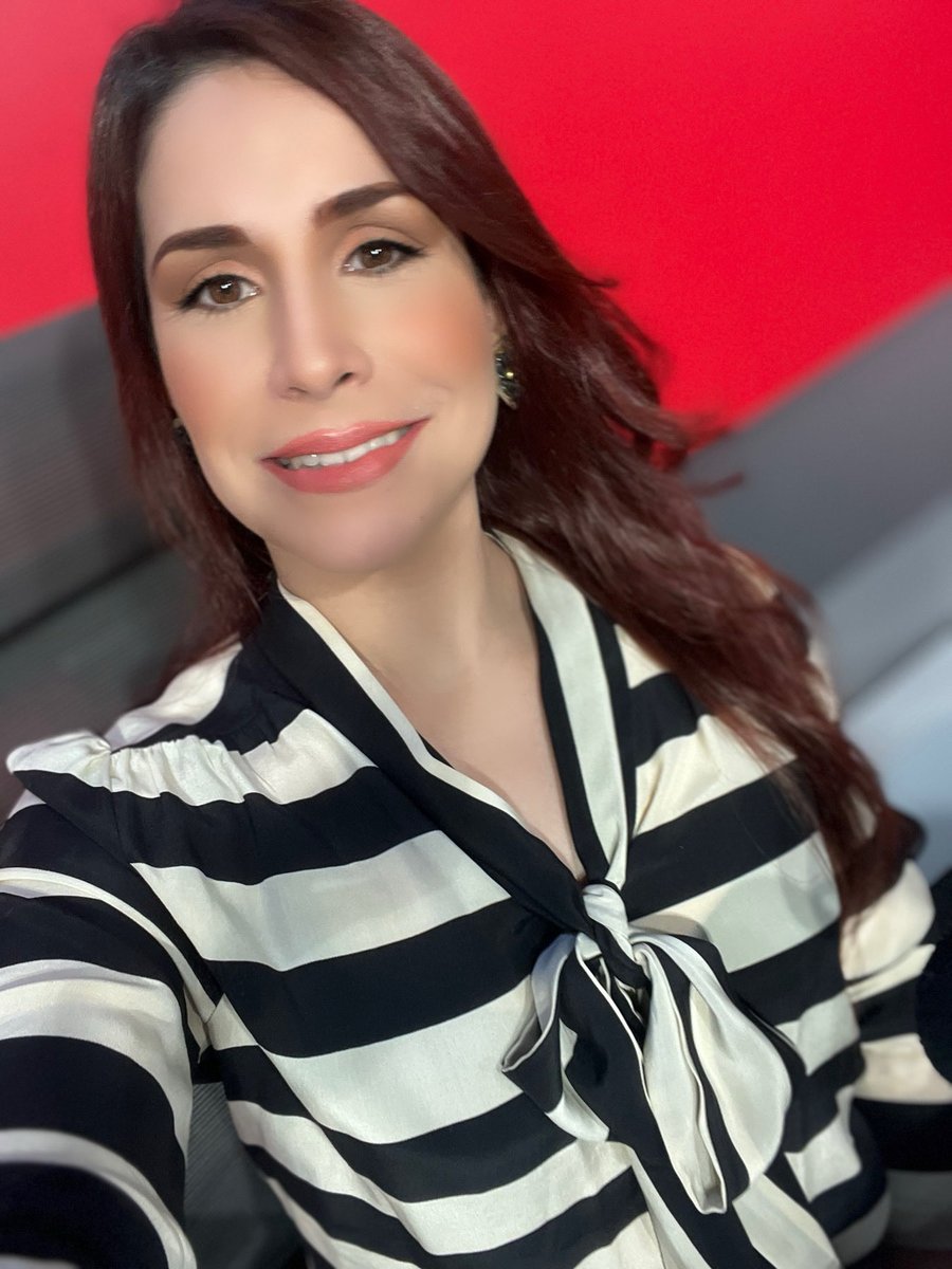 Karina SánchezCampos (@karisanchezc) on Twitter photo ¡Al aire #AquíHablamosClaro <a href="/elnuevodiariord/">El Nuevo Diario</a>!
Estamos analizando el Código Penal, dando pena por las penas que dan pena en materia de corrupción, más de 25 años…
¿Qué opinan?
Los leemos y compartimos en vivo…
#KarinaSánchezCampos ¡Al aire #AquíHablamosClaro <a href="/elnuevodiariord/">El Nuevo Diario</a>!
Estamos analizando el Código Penal, dando pena por las penas que dan pena en materia de corrupción, más de 25 años…
¿Qué opinan?
Los leemos y compartimos en vivo…
#KarinaSánchezCampos