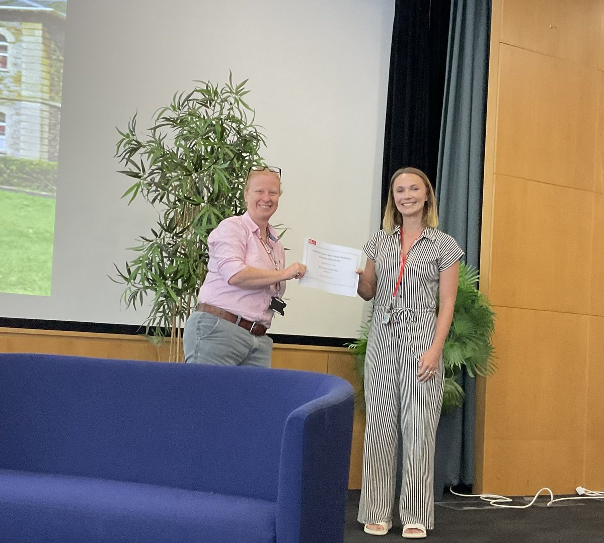 CHCR_UWE's tweet photo. And the winners are…🥁🥁🥁
For the best student poster abstract…

@alyesha_proctor on developing a pre-hospital decision tool to support paramedics treating children with minor head injury.

Congratulations! 🙌 https://t.co/zXy2Le3tKz