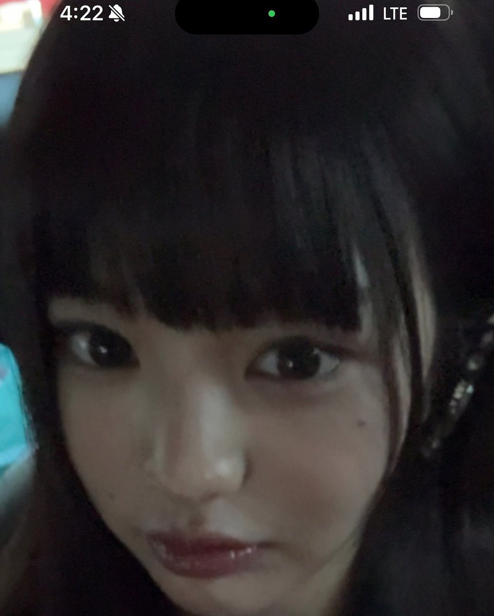 살다살다 이런 사진을 장원영 인스타에서 다 보고