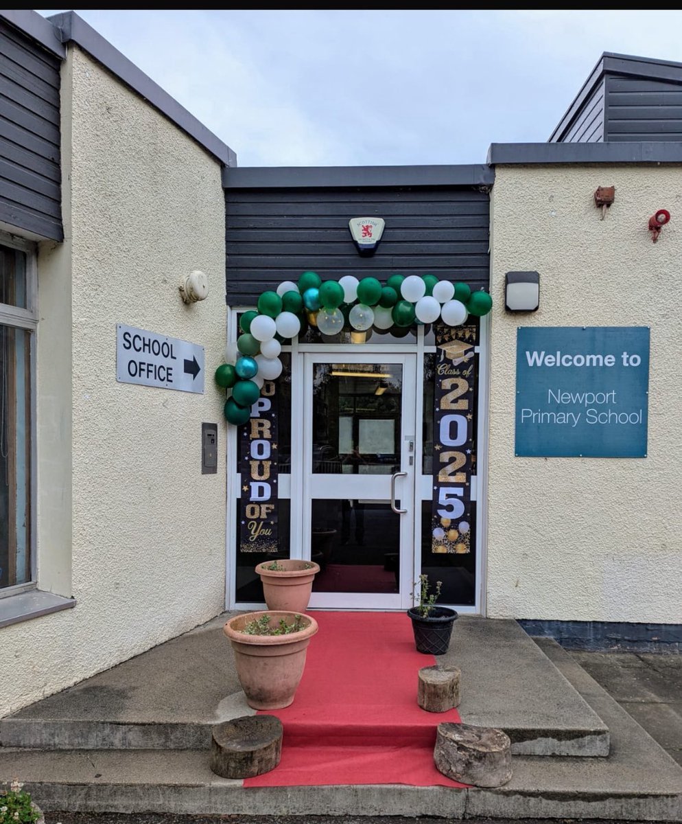 Goodbye and good luck to our P7 leavers. They had a fantastic send off today and we wish them all well in the next part of their journey. They are always welcome back to Newport Primary. 💚