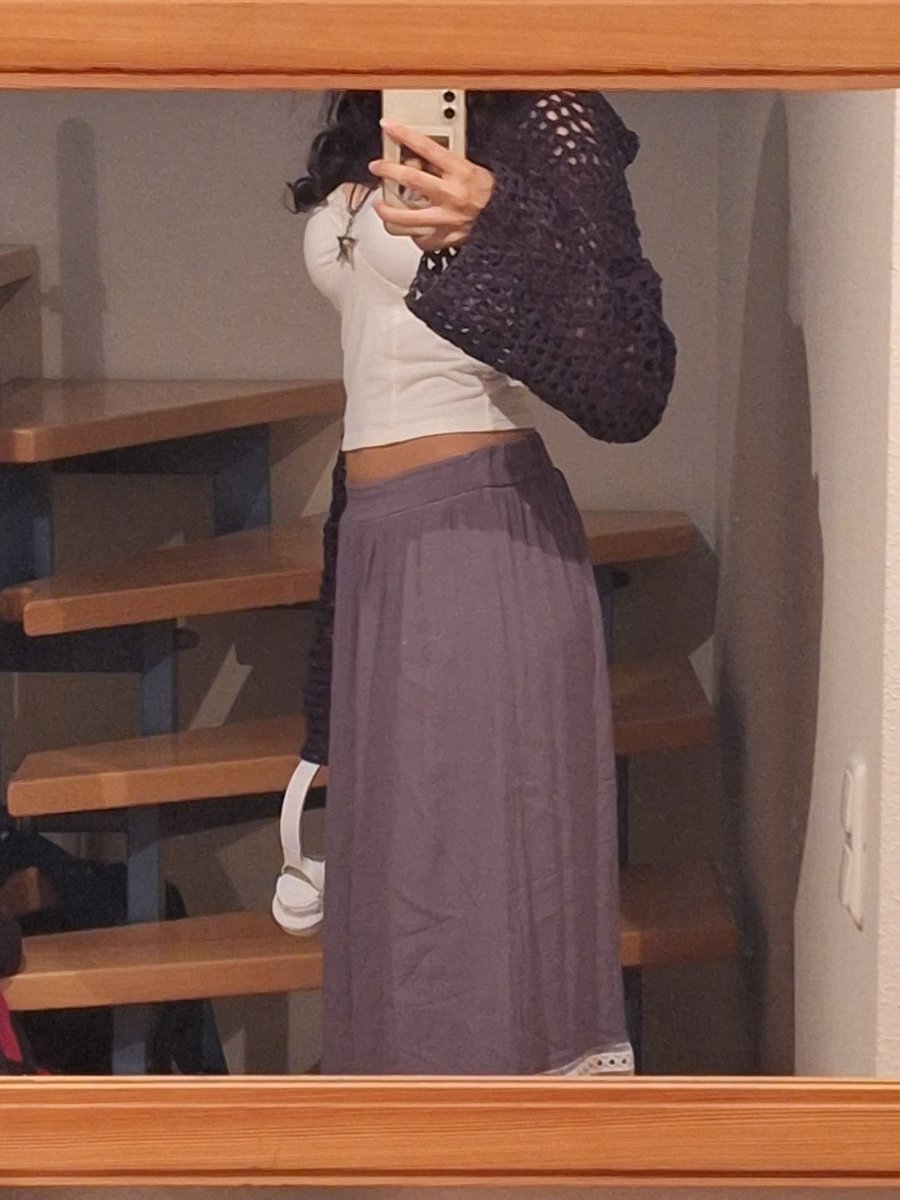 maybe in another universe I could wear this without a bra
