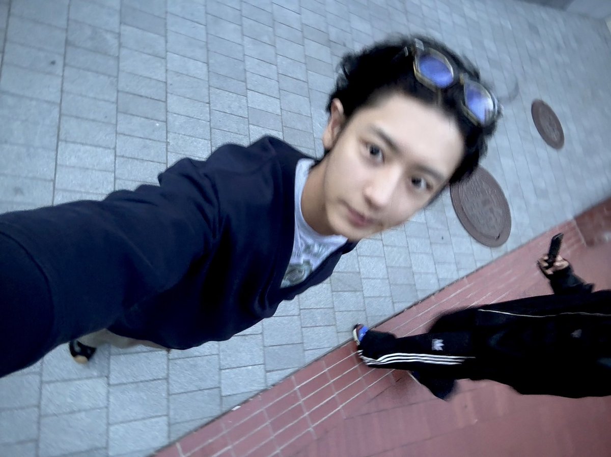 exoglobal_media's tweet photo. 🫧 #CHANYEOL 
@weareoneEXO https://t.co/jxOyKCyIBu