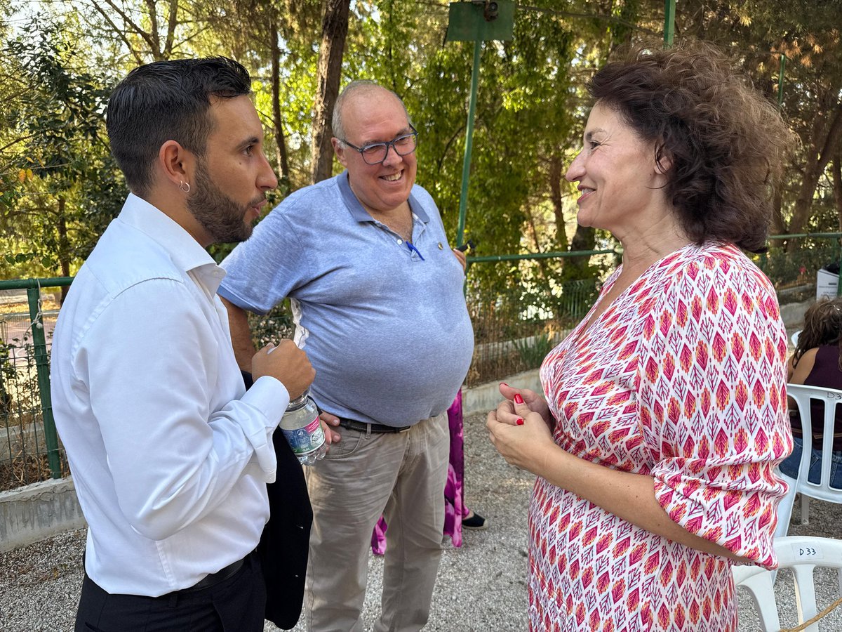 PsoeCjardin's tweet photo. 📌 Fiesta del verano en Cortijillo Bazán, con la participación de nuestra concejala socialista Rosa del Mar Rodríguez https://t.co/WIfDOMYXcW