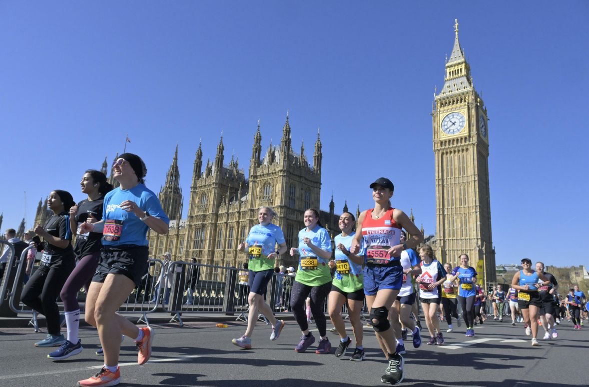Missed out on the London Landmarks Half Marathon ballot? Don’t hang up your running shoes just yet! 🏃‍♀️🏃‍♂️

Alder Hey Children’s Charity has limited charity places available – and we’d love you to join #TeamAlderHey on 6th April! 💙

👉 alderheycharity.org/london-landmar…