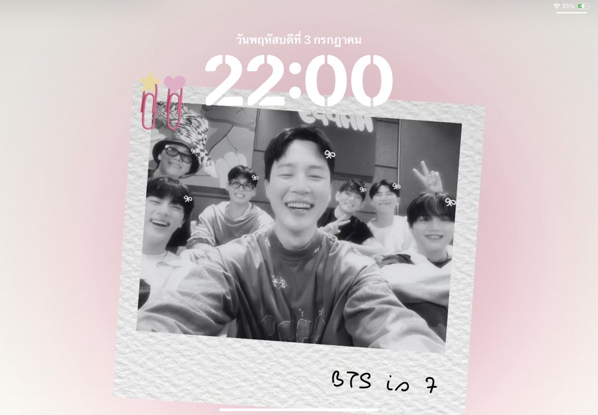 Rya4708's tweet photo. ลองแกล้งๆ Wallpaper BTS  (ipad) 

#BTS #wallpaperBTS https://t.co/RdL0ncHoWZ