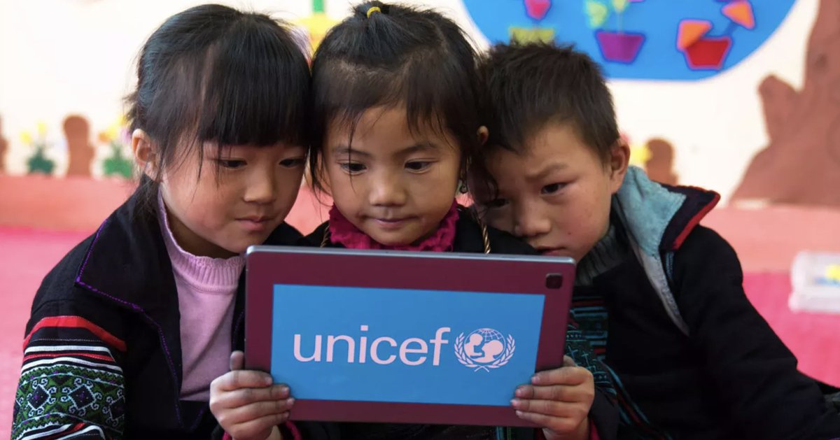 TeachersPro (@teacherspro_es) on Twitter photo ¡Orgullosos de ser parte del #BlueUnicornPortfolio de <a href="/UNICEFinnovate/">UNICEF Innovation</a>! 🌍📘
@Teachers_PRO se implementará en Uzbequistán 🇺🇿 en escuelas públicas con apoyo de <a href="/UNICEF_UZB/">UNICEF Uzbekistan</a>, llevando desarrollo docente con IA a gran escala.
Más info: unicef.org/digitaleducati…
#LearningInnovation ¡Orgullosos de ser parte del #BlueUnicornPortfolio de <a href="/UNICEFinnovate/">UNICEF Innovation</a>! 🌍📘
@Teachers_PRO se implementará en Uzbequistán 🇺🇿 en escuelas públicas con apoyo de <a href="/UNICEF_UZB/">UNICEF Uzbekistan</a>, llevando desarrollo docente con IA a gran escala.
Más info: unicef.org/digitaleducati…
#LearningInnovation