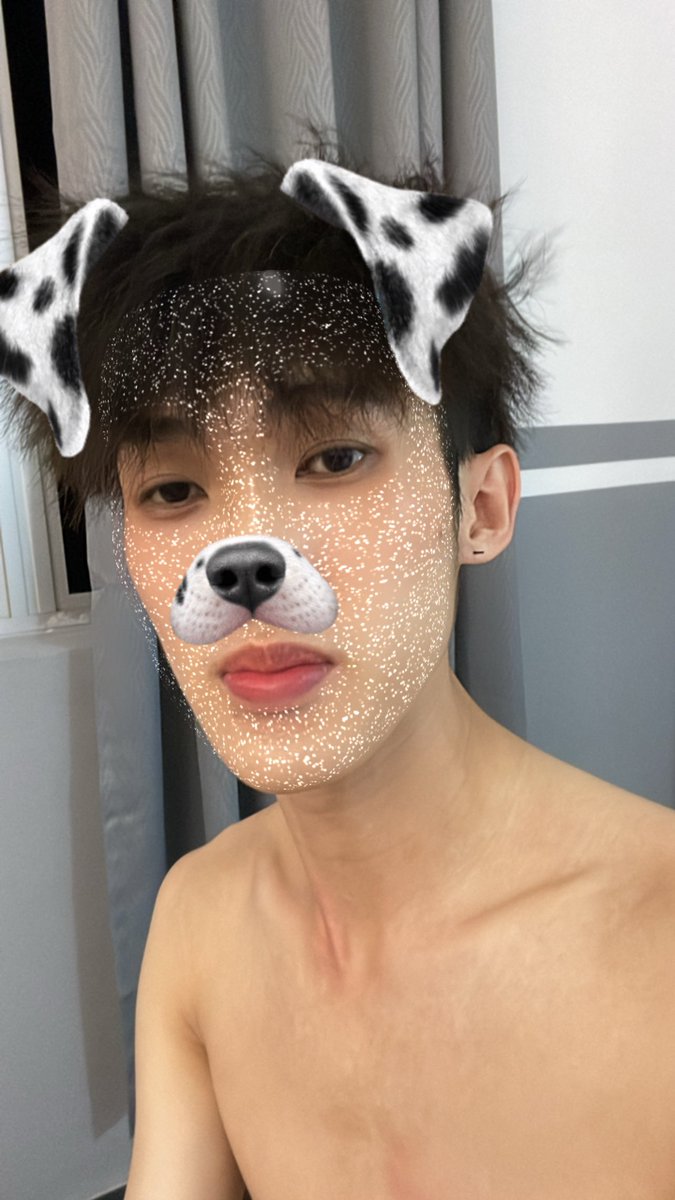 你家小哥哥 tweet media