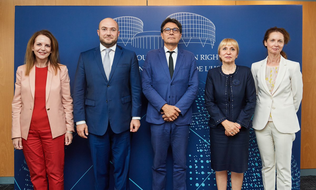⚖️ Georgi Georgiev, Minister of Justice of 🇧🇬 Bulgaria, visited the Court today and was received by President Mattias Guyomar. The Registrar, Marialena Tsirli, and the Judge elected in respect of Bulgaria also attended the meeting.

#ECHR #CEDH #ECHRofficialvisits