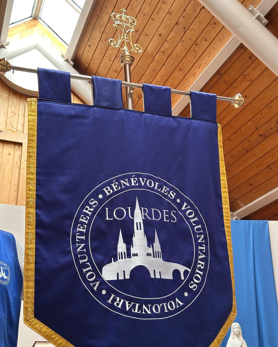 Sanctuaire Notre-Dame de Lourdes tweet media