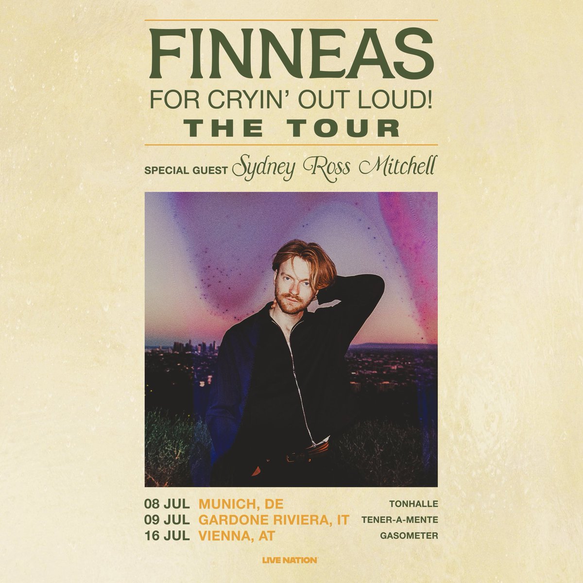 Excited to have the amazing Sydney Ross Mitchell join the Europe tour this month in Germany, Italy and Austria! Final tickets on sale now shop.finneasofficial.com/pages/tour